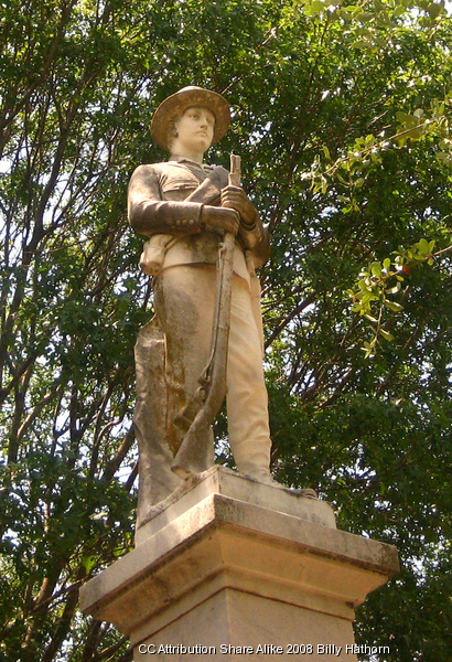 Confederate Soldier Statue at Mills County Courthouse