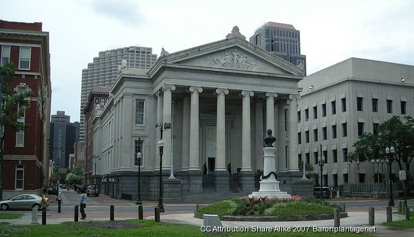 Gallier Hall and Lafayette Square