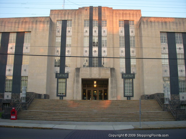 Warren County Courthouse