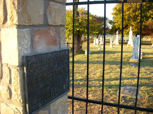 Grapevine Cemetery - 3