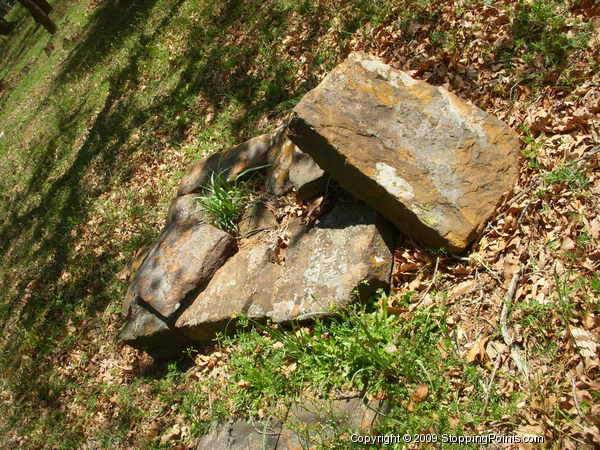 Old Sandstone Cairn in Hood's Cemetery