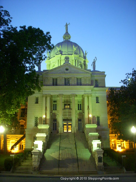 McLennan County Courthouse