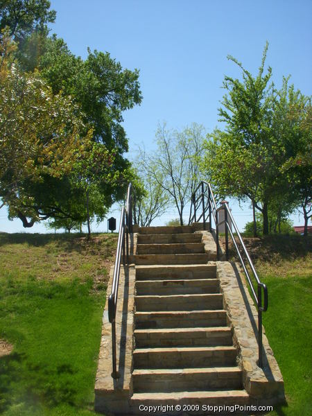 Stairs to Thomas Easter Cemetery