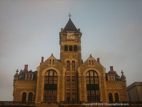 Old Victoria County Courthouse