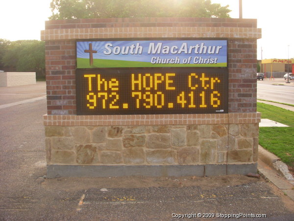 South MacArthur Church of Christ Sign