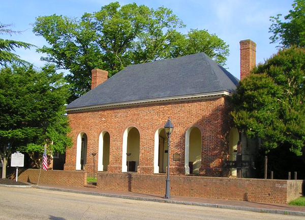 Old Isle of Wight Courthouse